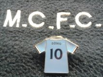 Premier Champions 2013/14 Manchester City No 10 DZEKO  kit shirt badge MCFC