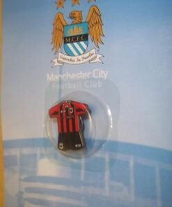 NEW ON CARD. 1ST ADVICE 2003-4 AWAY KIT MANCHESTER CITY BADGE